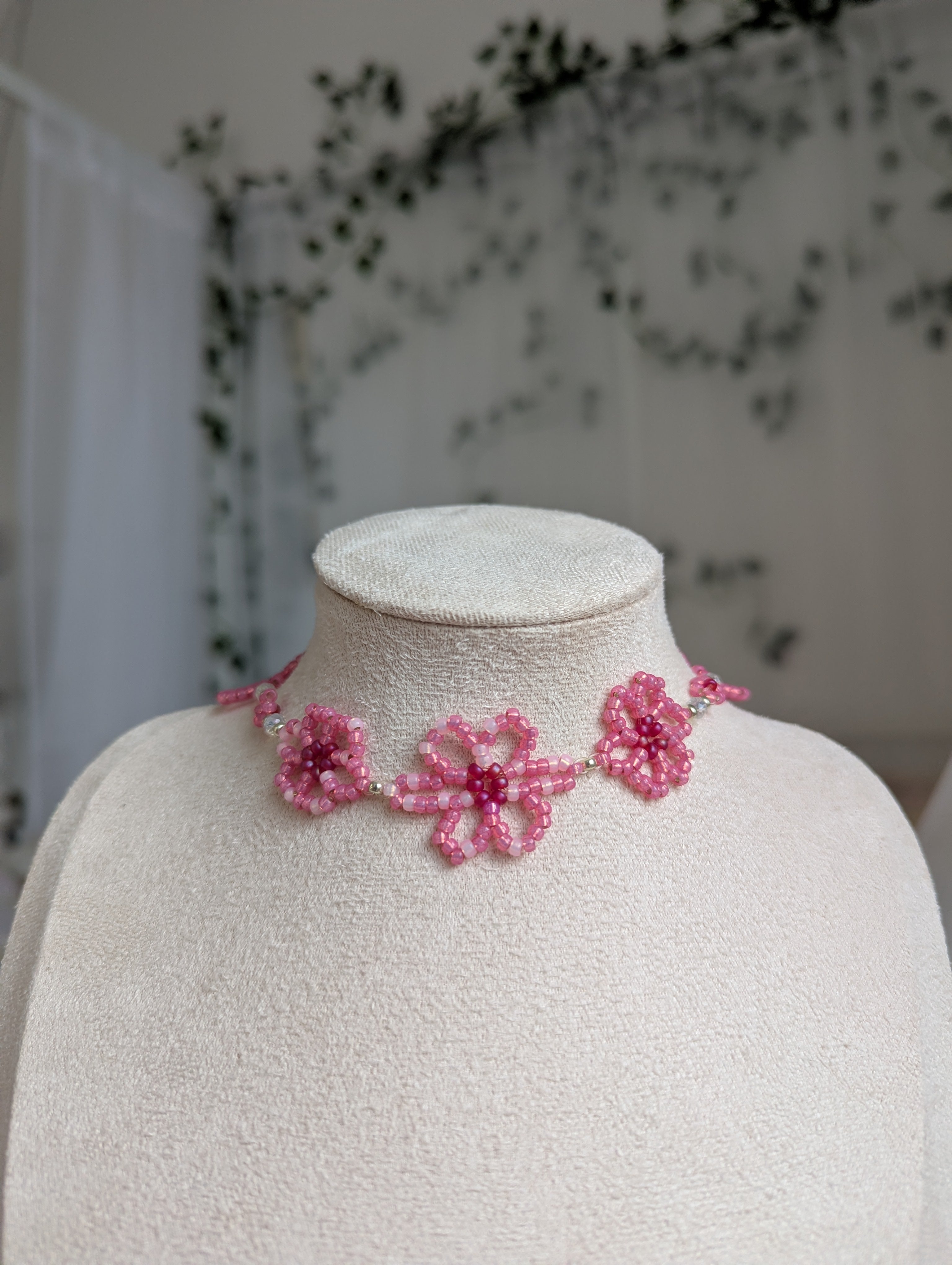 Hibiscus Tropical Bloom Choker